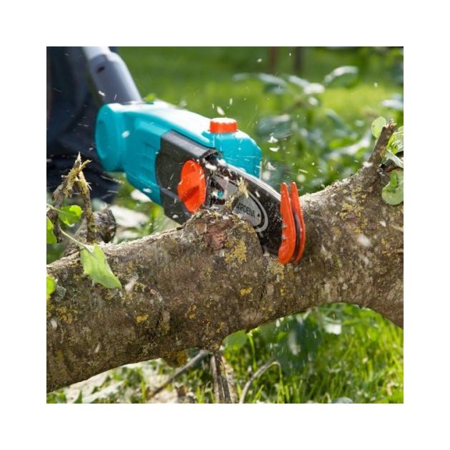 Висоторіз електричний Gardena TCS 720/20, фото , зображення 6 | SNABZHENIE.com.ua Висоторіз електричний Gardena TCS 720/20, фото , зображення 6 | SNABZHENIE.com.ua