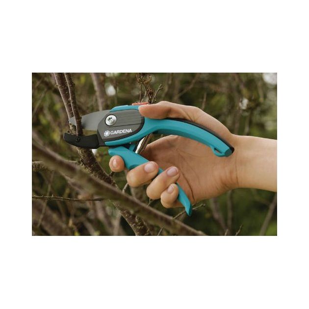 Секатор Gardena Comfort с наковаленкой, фото , изображение 7 | SNABZHENIE.com.ua Секатор Gardena Comfort с наковаленкой, фото , изображение 7 | SNABZHENIE.com.ua