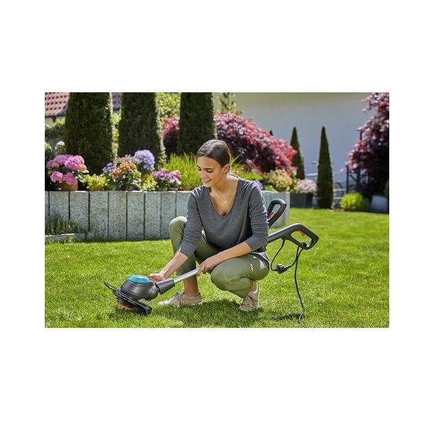 Электрический триммер Gardena EasyCut 450/25, 450 Вт, фото , изображение 2 | SNABZHENIE.com.ua Электрический триммер Gardena EasyCut 450/25, 450 Вт, фото , изображение 2 | SNABZHENIE.com.ua