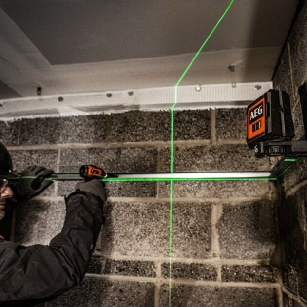 Лазерный нивелир AEG; дальность 20 м, точность 0,4 мм/1 м, зеленые лучи., фото , изображение 5 | SNABZHENIE.com.ua
