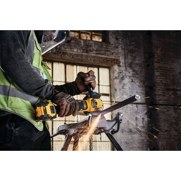 Аккумуляторная угловая шлифмашина DeWALT DCG409VSN, фото , изображение 8 | SNABZHENIE.com.ua