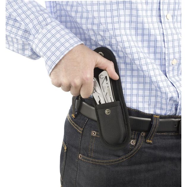 Плоскогубцы Multitool 12 в 1 с чехлом STANLEY (0-84-519), фото , изображение 4 | SNABZHENIE.com.ua Плоскогубцы Multitool 12 в 1 с чехлом STANLEY (0-84-519), фото , изображение 4 | SNABZHENIE.com.ua