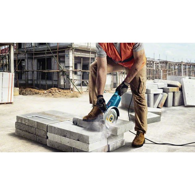 Шлифовальная машина BOSCH GWS 2200 Professional в коробке с ключом, фото , изображение 3 | SNABZHENIE.com.ua Шлифовальная машина BOSCH GWS 2200 Professional в коробке с ключом, фото , изображение 3 | SNABZHENIE.com.ua