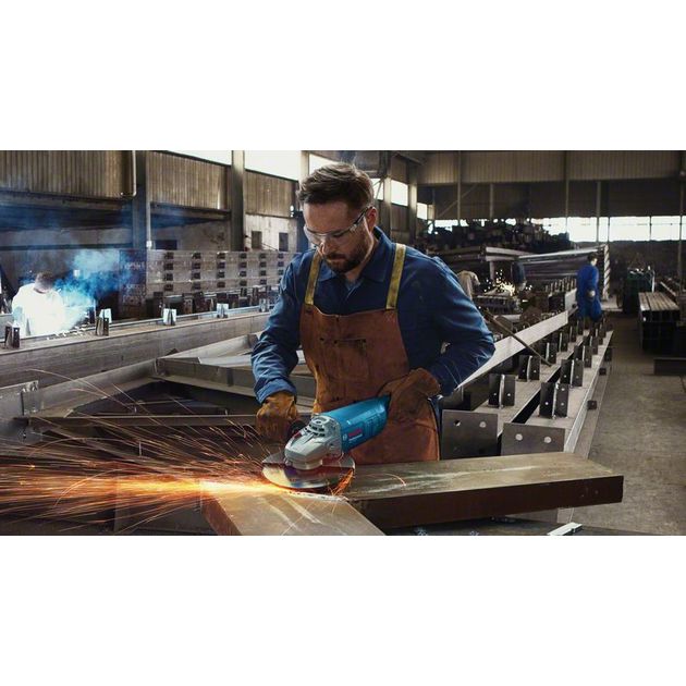 Шлифовальная машина BOSCH GWS 2200 Professional в коробке с ключом, фото , изображение 4 | SNABZHENIE.com.ua Шлифовальная машина BOSCH GWS 2200 Professional в коробке с ключом, фото , изображение 4 | SNABZHENIE.com.ua