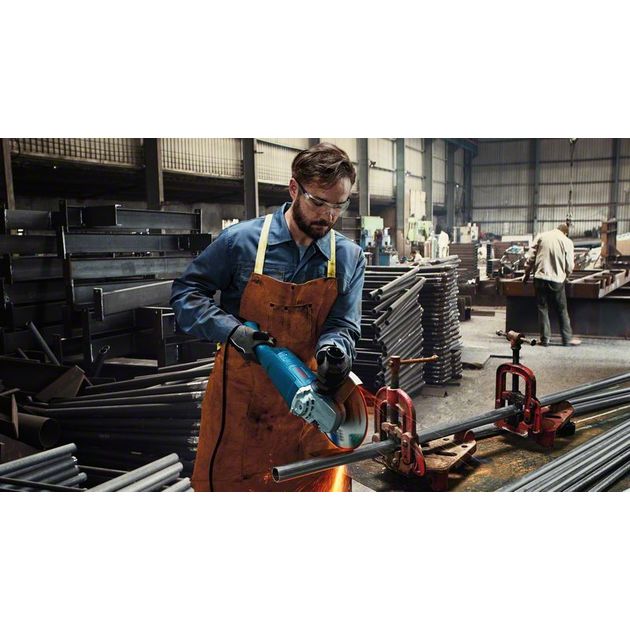 Шлифовальная машина BOSCH GWS 2200 Professional в коробке с ключом, фото , изображение 5 | SNABZHENIE.com.ua Шлифовальная машина BOSCH GWS 2200 Professional в коробке с ключом, фото , изображение 5 | SNABZHENIE.com.ua
