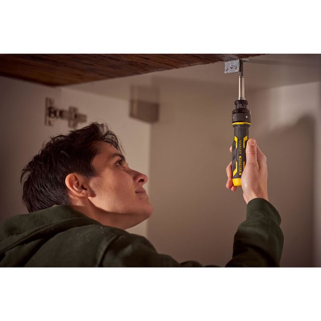 Отверточний тримач Speed Drive з храповим механізмом і набором біт STANLEY FMHT62692-0, фото , зображення 5 | SNABZHENIE.com.ua