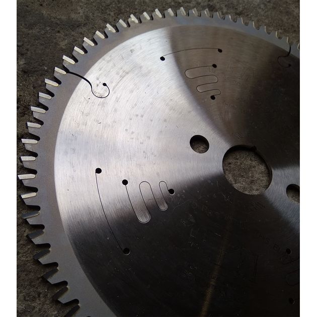 Дискова пила 250 x 30 мм, Z 80 для кольорових металів, пластику та ламінату CMT (297.080.10P), фото , зображення 8 | SNABZHENIE.com.ua Дискова пила 250 x 30 мм, Z 80 для кольорових металів, пластику та ламінату CMT (297.080.10P), фото , зображення 8 | SNABZHENIE.com.ua