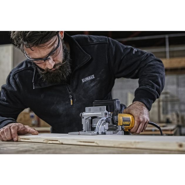 Ламельный фрезер DeWALT DW682K сетевой, фото , изображение 6 | SNABZHENIE.com.ua Ламельный фрезер DeWALT DW682K сетевой, фото , изображение 6 | SNABZHENIE.com.ua
