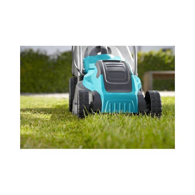 Электрическая газонокосилка Gardena PowerMax 32/1100, 1100 Вт, фото , изображение 6 | SNABZHENIE.com.ua Электрическая газонокосилка Gardena PowerMax 32/1100, 1100 Вт, фото , изображение 6 | SNABZHENIE.com.ua