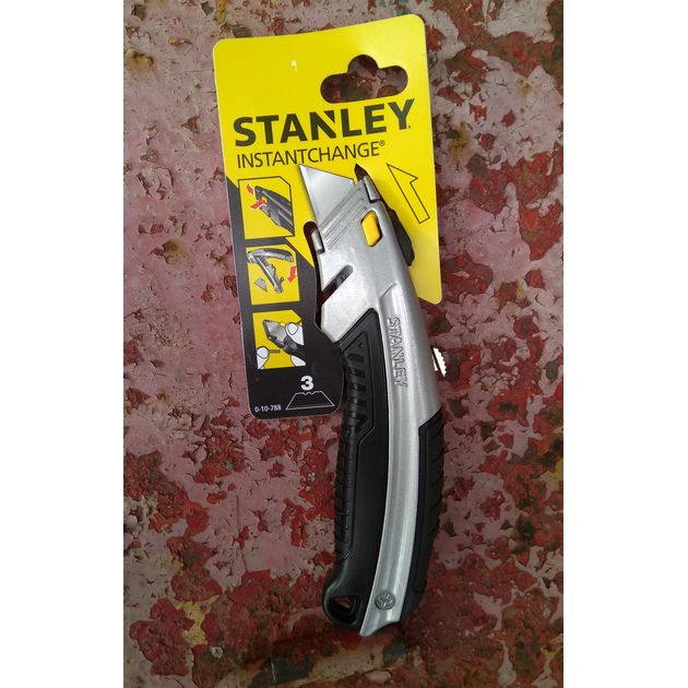 Нож STANLEY Instant Change 180 мм (0-10-788), фото , изображение 8 | SNABZHENIE.com.ua Нож STANLEY Instant Change 180 мм (0-10-788), фото , изображение 8 | SNABZHENIE.com.ua