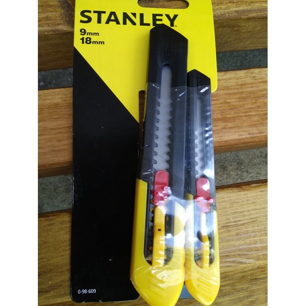 Комплект ножей STANLEY 9 мм и 18 мм (0-98-609), фото , изображение 2 | SNABZHENIE.com.ua Комплект ножей STANLEY 9 мм и 18 мм (0-98-609), фото , изображение 2 | SNABZHENIE.com.ua