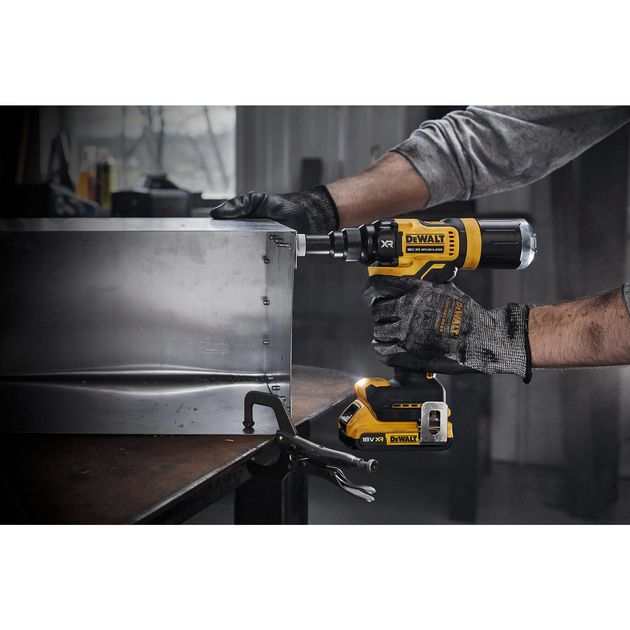 Заклепочник акумуляторний безщітковий DeWALT DCF403NT, фото , зображення 8 | SNABZHENIE.com.ua Заклепочник акумуляторний безщітковий DeWALT DCF403NT, фото , зображення 8 | SNABZHENIE.com.ua