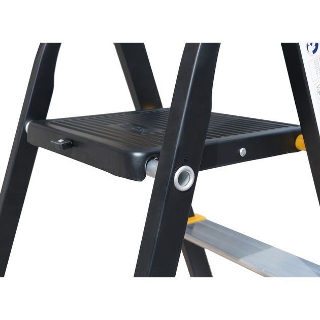 Стремянка MASTERTOOL 6 ступеней, сталь+алюминий, h=1282 мм, макс. 150 кг, фото , изображение 4 | SNABZHENIE.com.ua Стремянка MASTERTOOL 6 ступеней, сталь+алюминий, h=1282 мм, макс. 150 кг, фото , изображение 4 | SNABZHENIE.com.ua