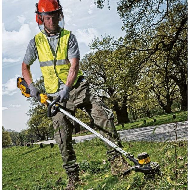 Електрокоса акумуляторна DCM561P1 DeWALT, фото , зображення 4 | SNABZHENIE.com.ua Електрокоса акумуляторна DCM561P1 DeWALT, фото , зображення 4 | SNABZHENIE.com.ua