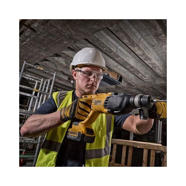 Аккумуляторный перфоратор DeWALT DCH133M1 SDS-Plus, фото , изображение 3 | SNABZHENIE.com.ua Аккумуляторный перфоратор DeWALT DCH133M1 SDS-Plus, фото , изображение 3 | SNABZHENIE.com.ua