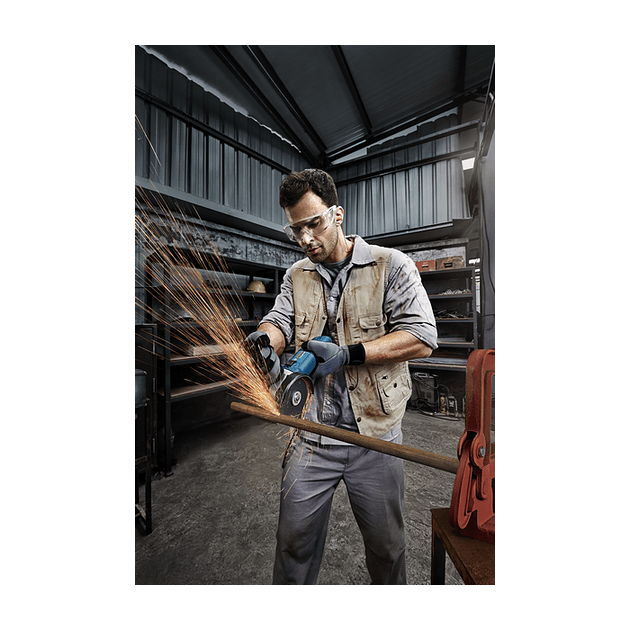 Угловая шлифмашина GWS 670 BOSCH (0601375606), фото , изображение 3 | SNABZHENIE.com.ua Угловая шлифмашина GWS 670 BOSCH (0601375606), фото , изображение 3 | SNABZHENIE.com.ua