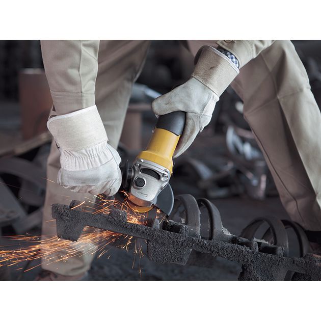 Угловая шлифмашина STANLEY SGV115 (болгарка), фото , изображение 4 | SNABZHENIE.com.ua