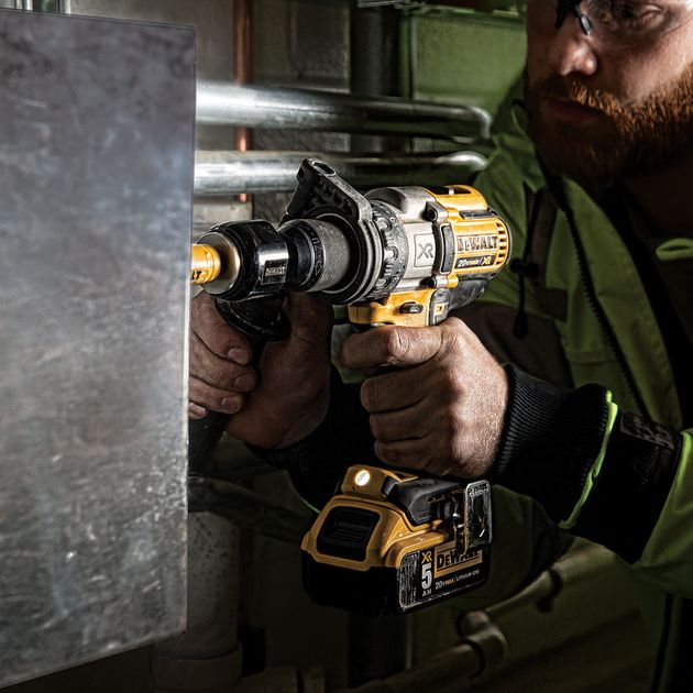 Дрель-шуруповерт DCD991P2 DeWALT, фото , зображення 4 | SNABZHENIE.com.ua Дрель-шуруповерт DCD991P2 DeWALT, фото , зображення 4 | SNABZHENIE.com.ua