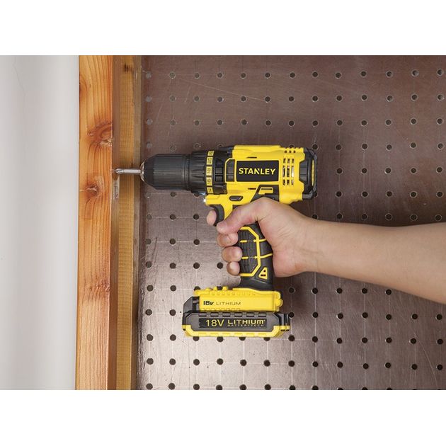 Дрель-винтоверт SCD20S2K STANLEY, фото , зображення 3 | SNABZHENIE.com.ua Дрель-винтоверт SCD20S2K STANLEY, фото , зображення 3 | SNABZHENIE.com.ua