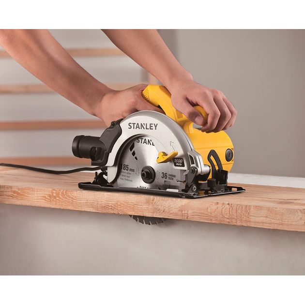Пила циркулярна STSC1618 STANLEY, фото , зображення 4 | SNABZHENIE.com.ua Пила циркулярна STSC1618 STANLEY, фото , зображення 4 | SNABZHENIE.com.ua