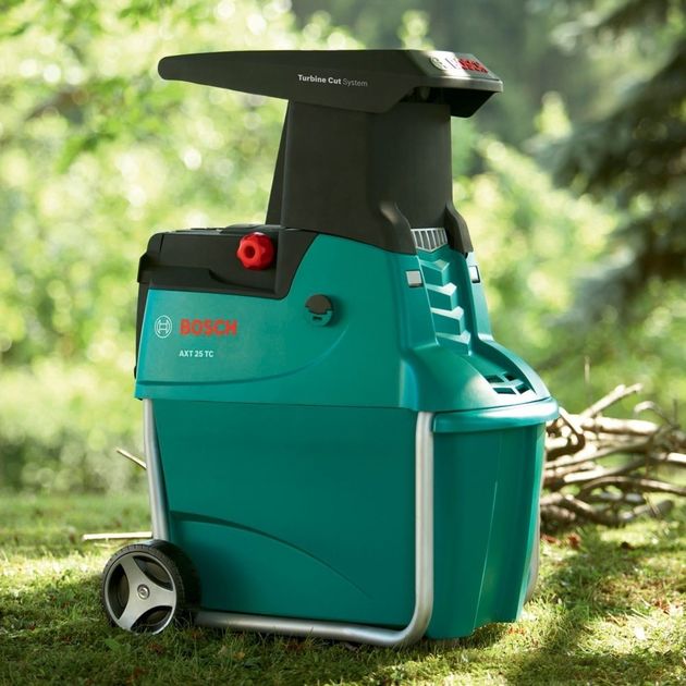 Измельчитель веток AXT 25 D BOSCH (0600803100), фото , изображение 3 | SNABZHENIE.com.ua Измельчитель веток AXT 25 D BOSCH (0600803100), фото , изображение 3 | SNABZHENIE.com.ua