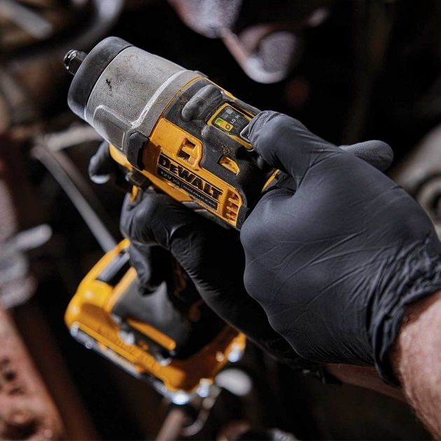 Гайковерт ударний акумуляторний безщітковий DeWALT DCF902D2, фото , зображення 4 | SNABZHENIE.com.ua Гайковерт ударний акумуляторний безщітковий DeWALT DCF902D2, фото , зображення 4 | SNABZHENIE.com.ua