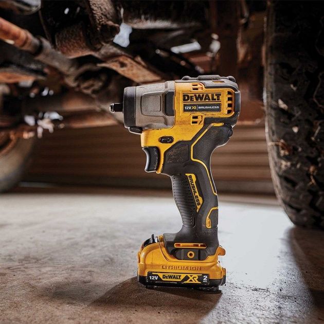 Гайковерт ударний акумуляторний безщітковий DeWALT DCF902D2, фото , зображення 10 | SNABZHENIE.com.ua Гайковерт ударний акумуляторний безщітковий DeWALT DCF902D2, фото , зображення 10 | SNABZHENIE.com.ua