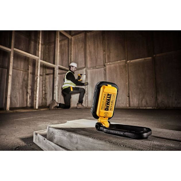 Фонарь світлодіодний акумуляторний DeWALT DCL182, фото , зображення 5 | SNABZHENIE.com.ua