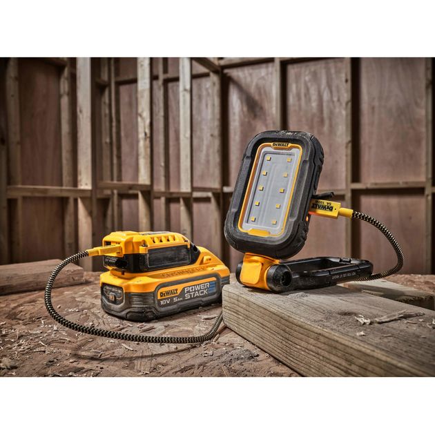 Фонарь світлодіодний акумуляторний DeWALT DCL182, фото , зображення 6 | SNABZHENIE.com.ua