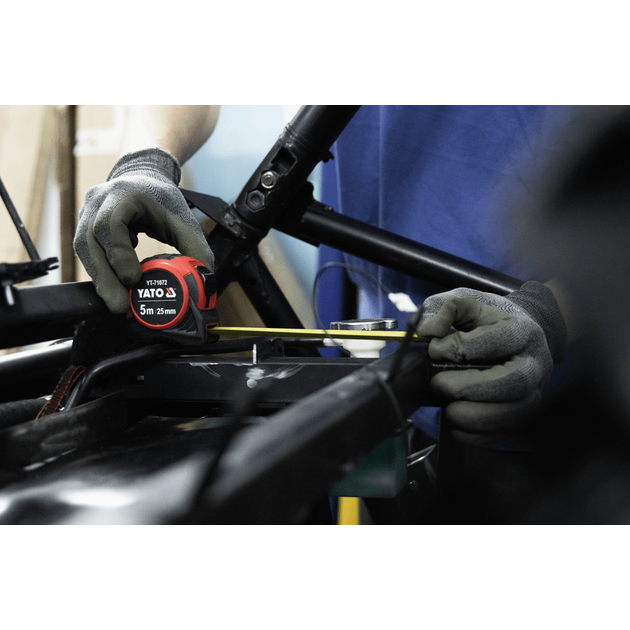 Рулетка YATO 5 м x 25 мм, стальная лента, нейлоновое покрытие, фото , изображение 8 | SNABZHENIE.com.ua