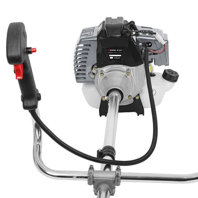 Мотокоса 1.5 кВт, 43 см, 3-х лопастной нож, ремень INTERTOOL DT-2232, фото , изображение 8 | SNABZHENIE.com.ua Мотокоса 1.5 кВт, 43 см, 3-х лопастной нож, ремень INTERTOOL DT-2232, фото , изображение 8 | SNABZHENIE.com.ua