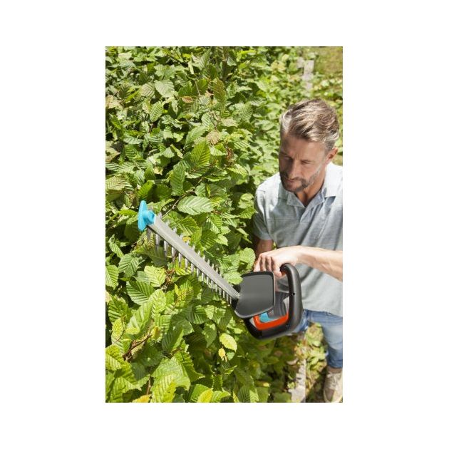Кусторез электрический Gardena ComfortCut 600/55, 600 Вт, фото , изображение 8 | SNABZHENIE.com.ua Кусторез электрический Gardena ComfortCut 600/55, 600 Вт, фото , изображение 8 | SNABZHENIE.com.ua