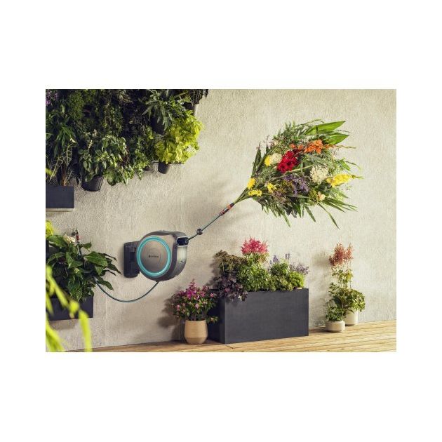 Катушка настінна Gardena RollUp L бірюзова + набір для поливу 30 м, фото , зображення 8 | SNABZHENIE.com.ua Катушка настінна Gardena RollUp L бірюзова + набір для поливу 30 м, фото , зображення 8 | SNABZHENIE.com.ua