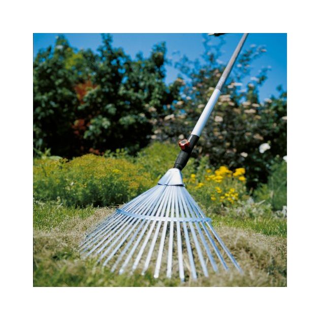 Грабли Gardena Combisystem стальные, 50 см, фото , изображение 8 | SNABZHENIE.com.ua Грабли Gardena Combisystem стальные, 50 см, фото , изображение 8 | SNABZHENIE.com.ua