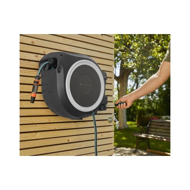 Катушка настінна Gardena RollUp XL + набір для поливу 35 м, фото , зображення 6 | SNABZHENIE.com.ua Катушка настінна Gardena RollUp XL + набір для поливу 35 м, фото , зображення 6 | SNABZHENIE.com.ua