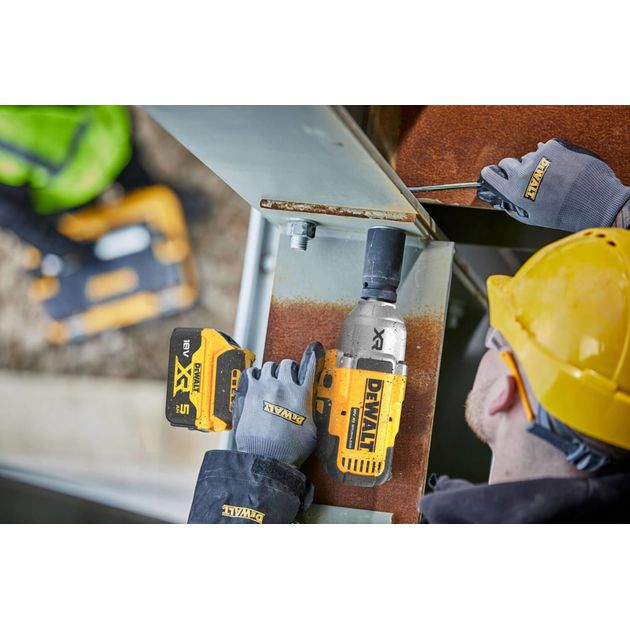Гайковерт ударний акумуляторний безщітковий DeWALT DCF900NT, фото , зображення 7 | SNABZHENIE.com.ua Гайковерт ударний акумуляторний безщітковий DeWALT DCF900NT, фото , зображення 7 | SNABZHENIE.com.ua