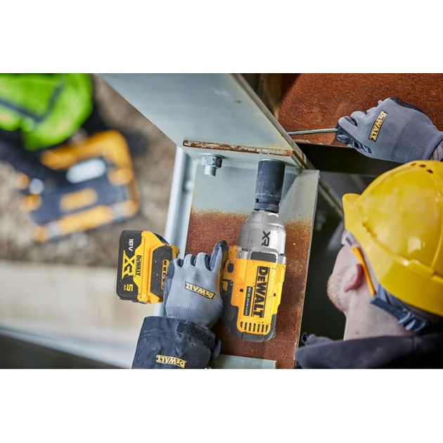 Гайковерт ударний акумуляторний безщітковий DeWALT DCF900P2T, фото , зображення 9 | SNABZHENIE.com.ua Гайковерт ударний акумуляторний безщітковий DeWALT DCF900P2T, фото , зображення 9 | SNABZHENIE.com.ua