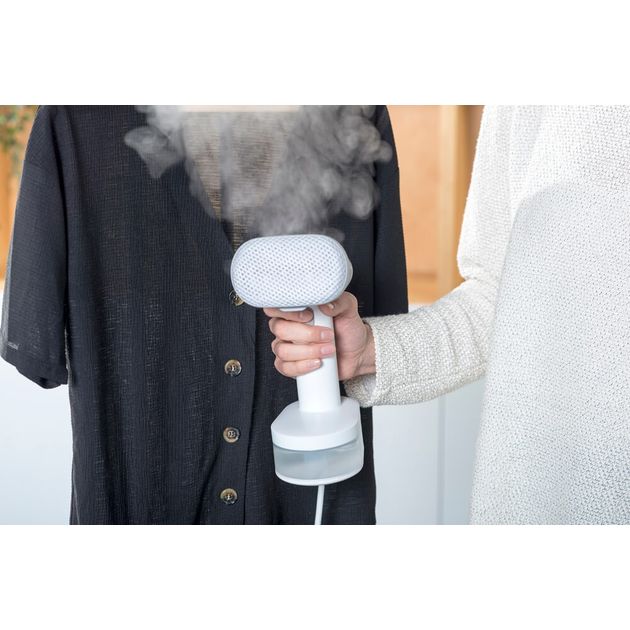 Отпариватель BLACK+DECKER BXGS1600E для одежды, фото , изображение 10 | SNABZHENIE.com.ua Отпариватель BLACK+DECKER BXGS1600E для одежды, фото , изображение 10 | SNABZHENIE.com.ua