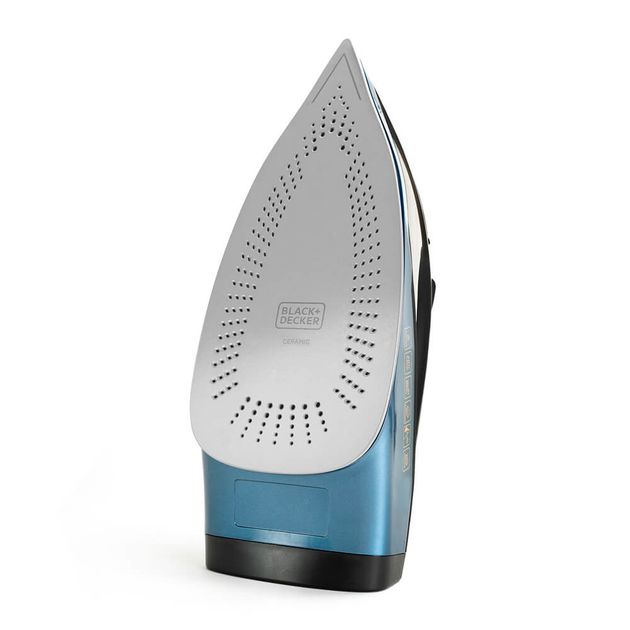 Утюг BLACK+DECKER BXIR2801E, 2800 Вт, паровой, с керамической подошвой, фото , изображение 2 | SNABZHENIE.com.ua Утюг BLACK+DECKER BXIR2801E, 2800 Вт, паровой, с керамической подошвой, фото , изображение 2 | SNABZHENIE.com.ua