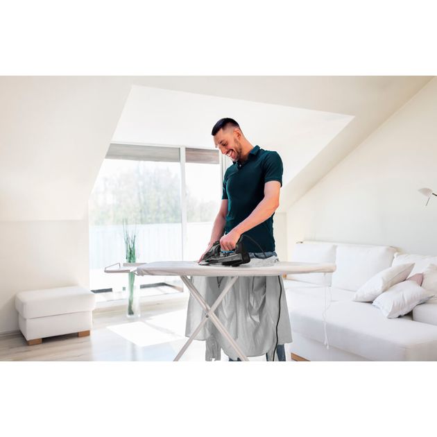 Утюг BLACK+DECKER BXIR2805E, фото , изображение 6 | SNABZHENIE.com.ua Утюг BLACK+DECKER BXIR2805E, фото , изображение 6 | SNABZHENIE.com.ua