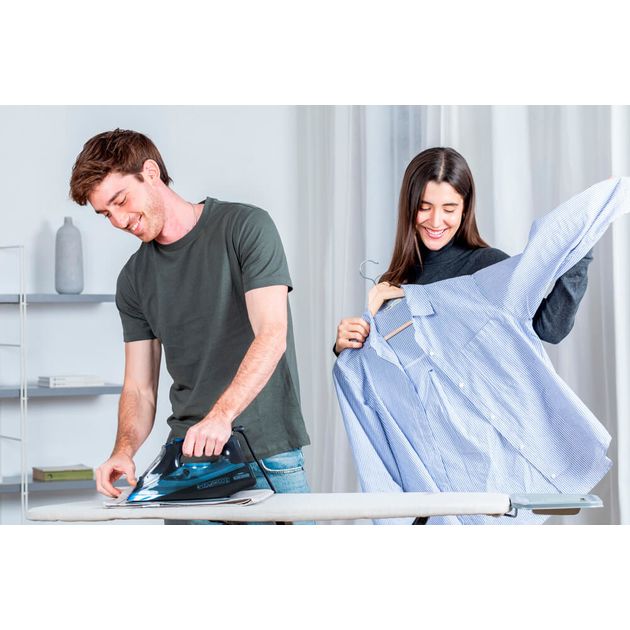 Утюг BLACK+DECKER BXIR2805E, фото , изображение 7 | SNABZHENIE.com.ua Утюг BLACK+DECKER BXIR2805E, фото , изображение 7 | SNABZHENIE.com.ua
