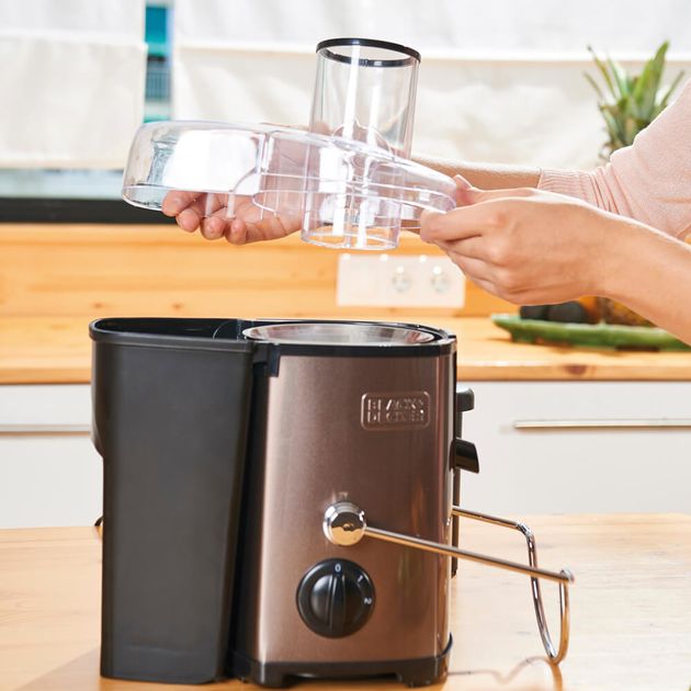 Соковыжималка BLACK+DECKER BXJE600E 600 Вт, фото , изображение 10 | SNABZHENIE.com.ua Соковыжималка BLACK+DECKER BXJE600E 600 Вт, фото , изображение 10 | SNABZHENIE.com.ua