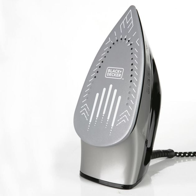 Утюг с парогенератором BLACK+DECKER BXSS2200E, фото , зображення 2 | SNABZHENIE.com.ua Утюг с парогенератором BLACK+DECKER BXSS2200E, фото , зображення 2 | SNABZHENIE.com.ua