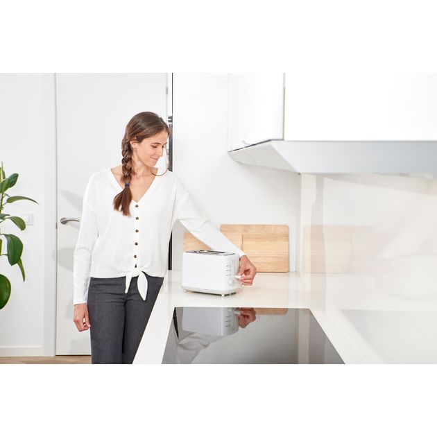 Тостер BLACK+DECKER BXTO820E 2-хслойный, черный, 850 Вт, фото , изображение 8 | SNABZHENIE.com.ua Тостер BLACK+DECKER BXTO820E 2-хслойный, черный, 850 Вт, фото , изображение 8 | SNABZHENIE.com.ua