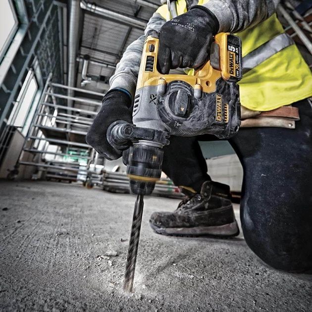 Перфоратор DeWALT DCH273NT аккумуляторный бесщеточный SDS-Plus, фото , изображение 5 | SNABZHENIE.com.ua Перфоратор DeWALT DCH273NT аккумуляторный бесщеточный SDS-Plus, фото , изображение 5 | SNABZHENIE.com.ua