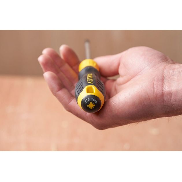 Отвертка STANLEY Cushion Grip Pz2, жало 100 мм, STHT16163-0, фото , изображение 6 | SNABZHENIE.com.ua Отвертка STANLEY Cushion Grip Pz2, жало 100 мм, STHT16163-0, фото , изображение 6 | SNABZHENIE.com.ua