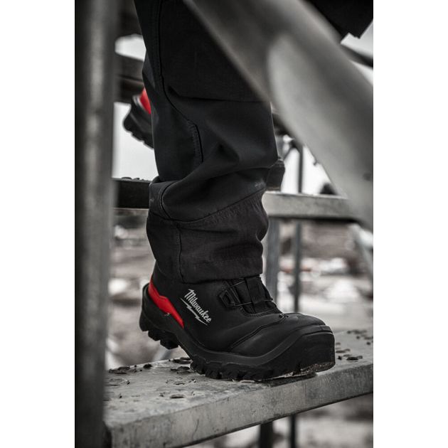 Кроссовки рабочие ARMOURTRED S3S B1L110111W MILWAUKEE, 39, фото , изображение 3 | SNABZHENIE.com.ua Кроссовки рабочие ARMOURTRED S3S B1L110111W MILWAUKEE, 39, фото , изображение 3 | SNABZHENIE.com.ua