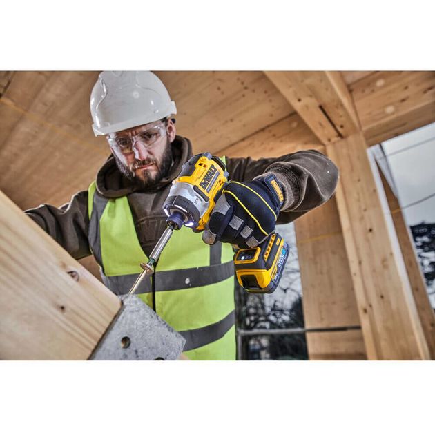 Аккумуляторный ударный шуруповёрт DeWALT DCF860E2T, фото , изображение 6 | SNABZHENIE.com.ua Аккумуляторный ударный шуруповёрт DeWALT DCF860E2T, фото , изображение 6 | SNABZHENIE.com.ua