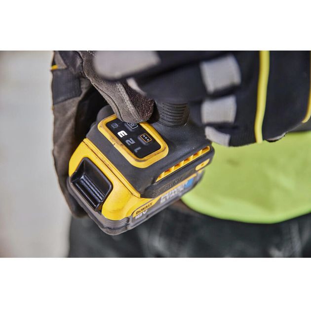 Аккумуляторный ударный шуруповёрт DeWALT DCF860N без щёток, фото , изображение 9 | SNABZHENIE.com.ua Аккумуляторный ударный шуруповёрт DeWALT DCF860N без щёток, фото , изображение 9 | SNABZHENIE.com.ua