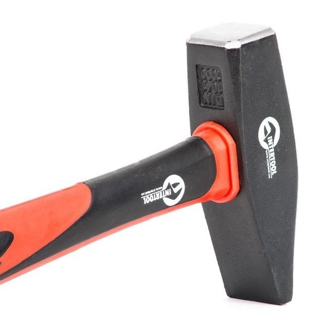 Молоток 1000 г, фиберглассовая ручка INTERTOOL HT-0210, фото , изображение 8 | SNABZHENIE.com.ua Молоток 1000 г, фиберглассовая ручка INTERTOOL HT-0210, фото , изображение 8 | SNABZHENIE.com.ua